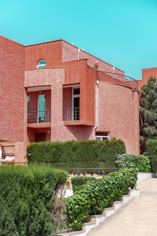सहारा Panorama Lux 4*