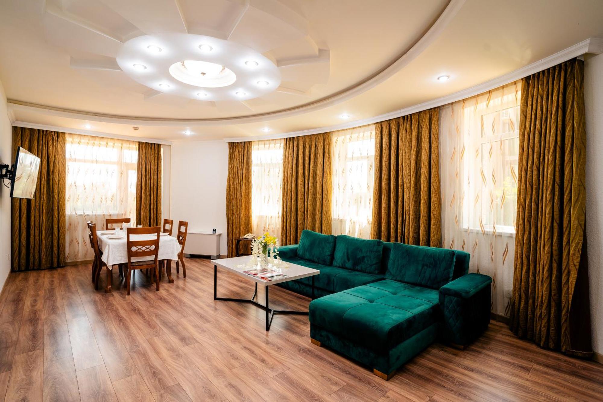 Panorama Lux Resort Baku